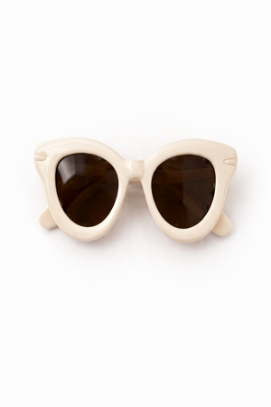 Ivory White Dog Sunglasses – Elegant UV Protection Shades