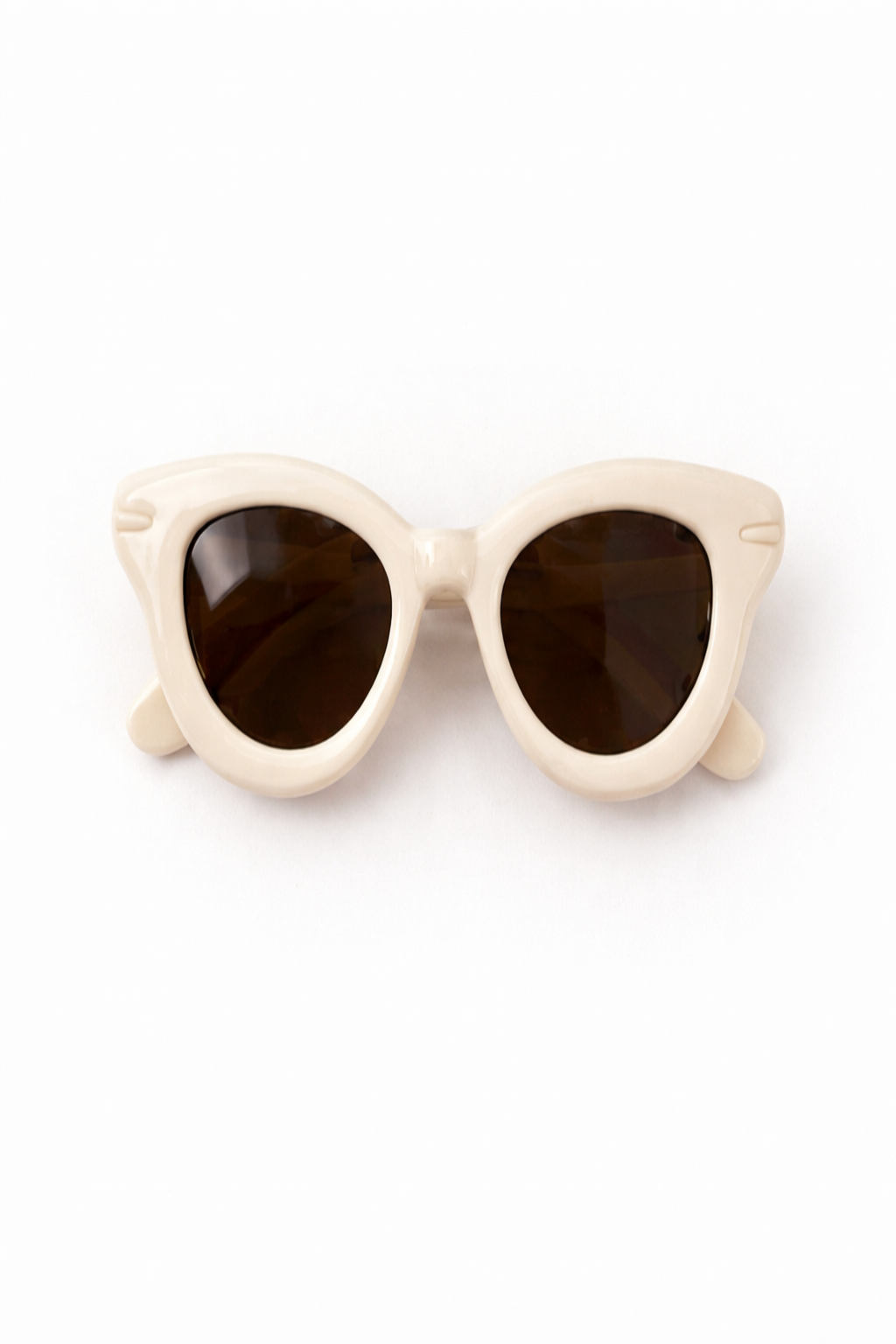 Ivory White Dog Sunglasses – Elegant UV Protection Shades