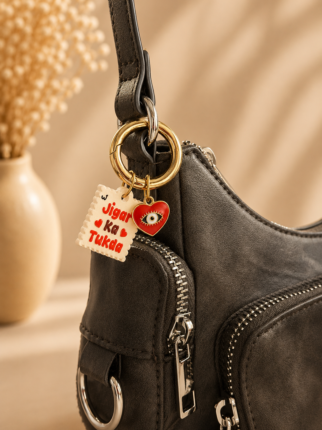 Jigar Ka Tukda Pet Neck Rakhi + Matching Keychain Tag | Behen Special Rakhi Combo